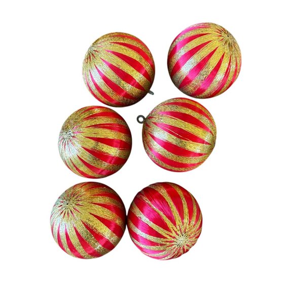 VTG Christmas Spun satin Ornaments Gold Metallic Thread Woven Throughout 21 - Picture 2 of 4